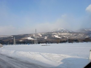 朝の雫石