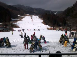 センター前