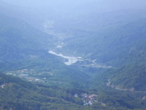 月山湖