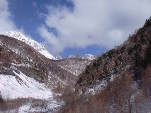 トンネル出口