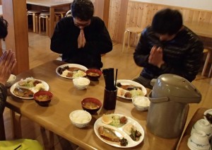 夕食 夕食