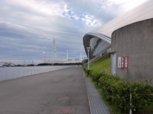 ドームの海側 ドームの海側