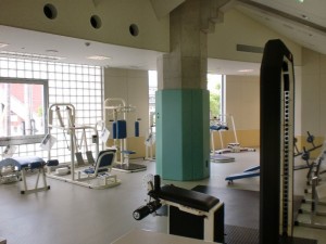 トレーニングマシン