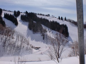 鷲ケ岳側