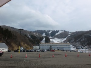 駐車場入り口から