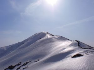 湯殿山