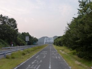 橋への侵入路 橋への侵入路
