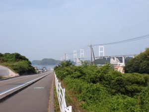 来島海峡大橋へ