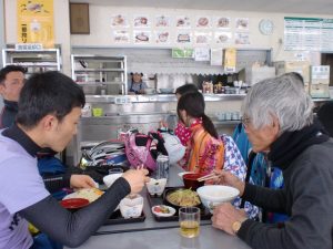 昼食