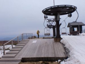 コモ下山 コモ下山