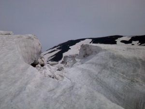 雪庇の割れ