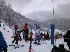 レース開始